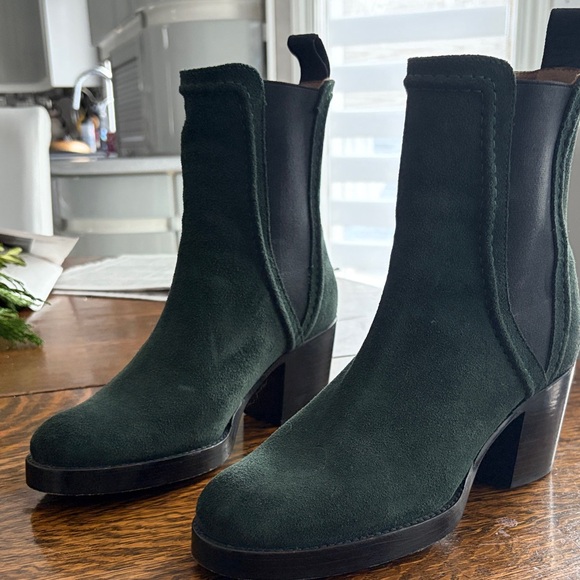 Frye Shoes - Forrest Green FRYE Jean Chelsea Boots